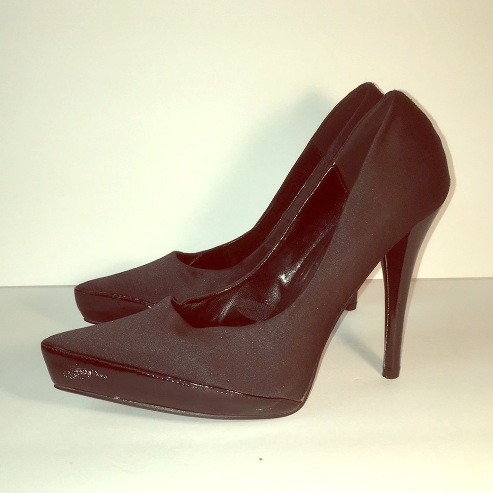 forever 21 platform black stilettos size US 8